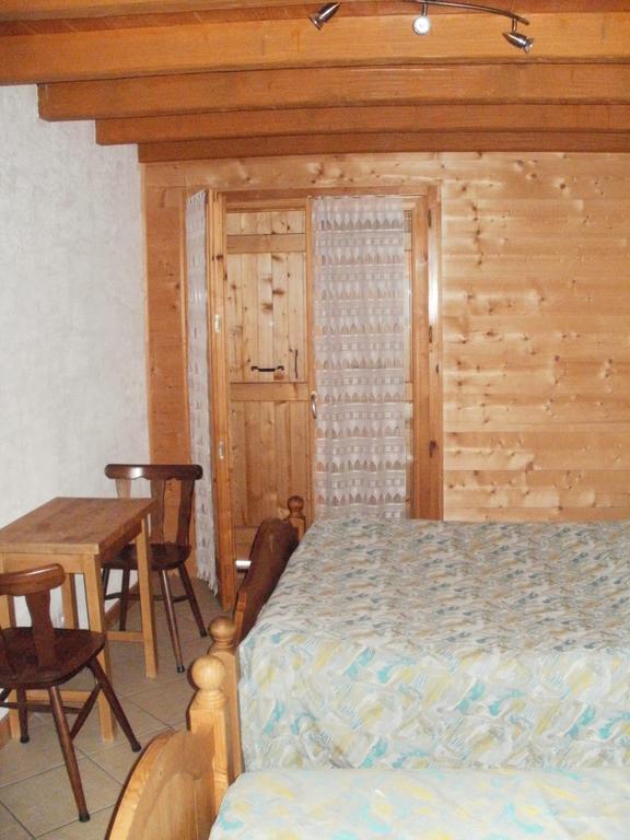 Chambre D'Hote La Petite Bergerie Abondance エクステリア 写真