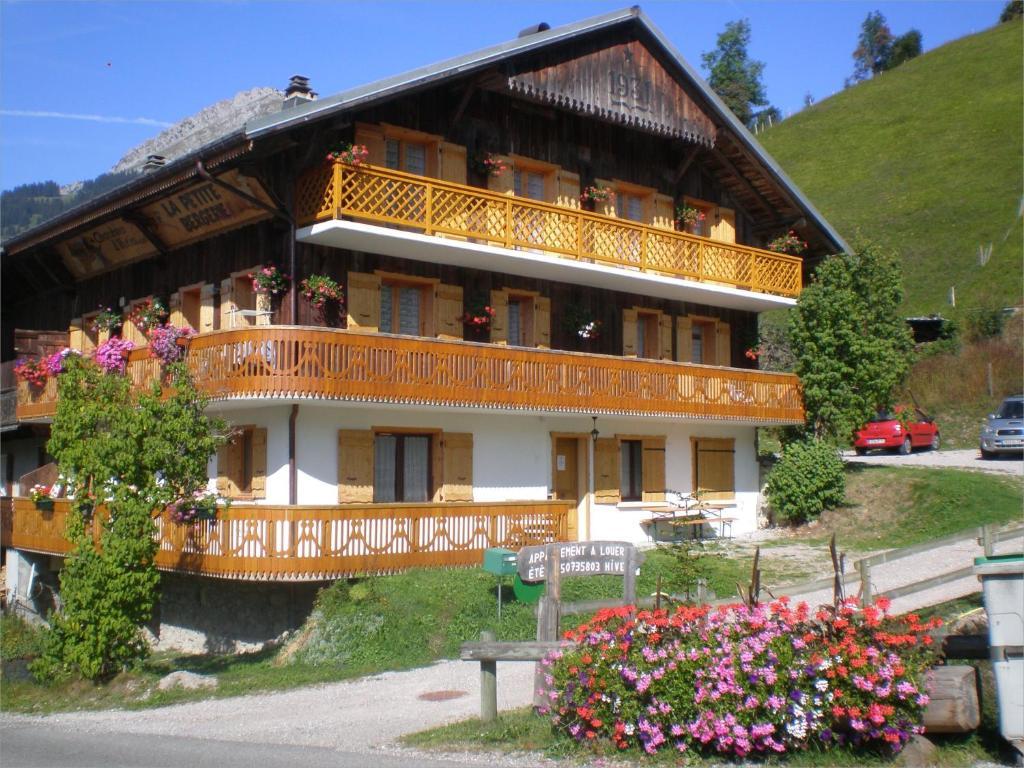 Chambre D'Hote La Petite Bergerie Abondance エクステリア 写真